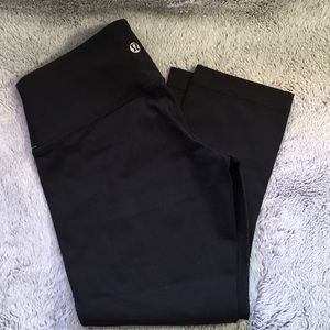 NWT Lululemon 19” T3 Leggings